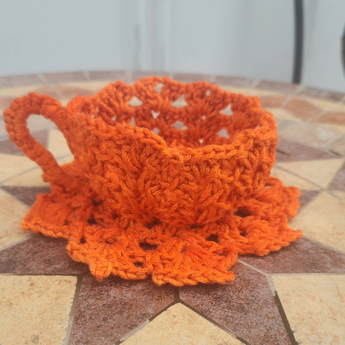 Tea cup doily